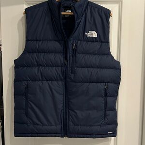 The North Face Men's Navy Puffer Vest